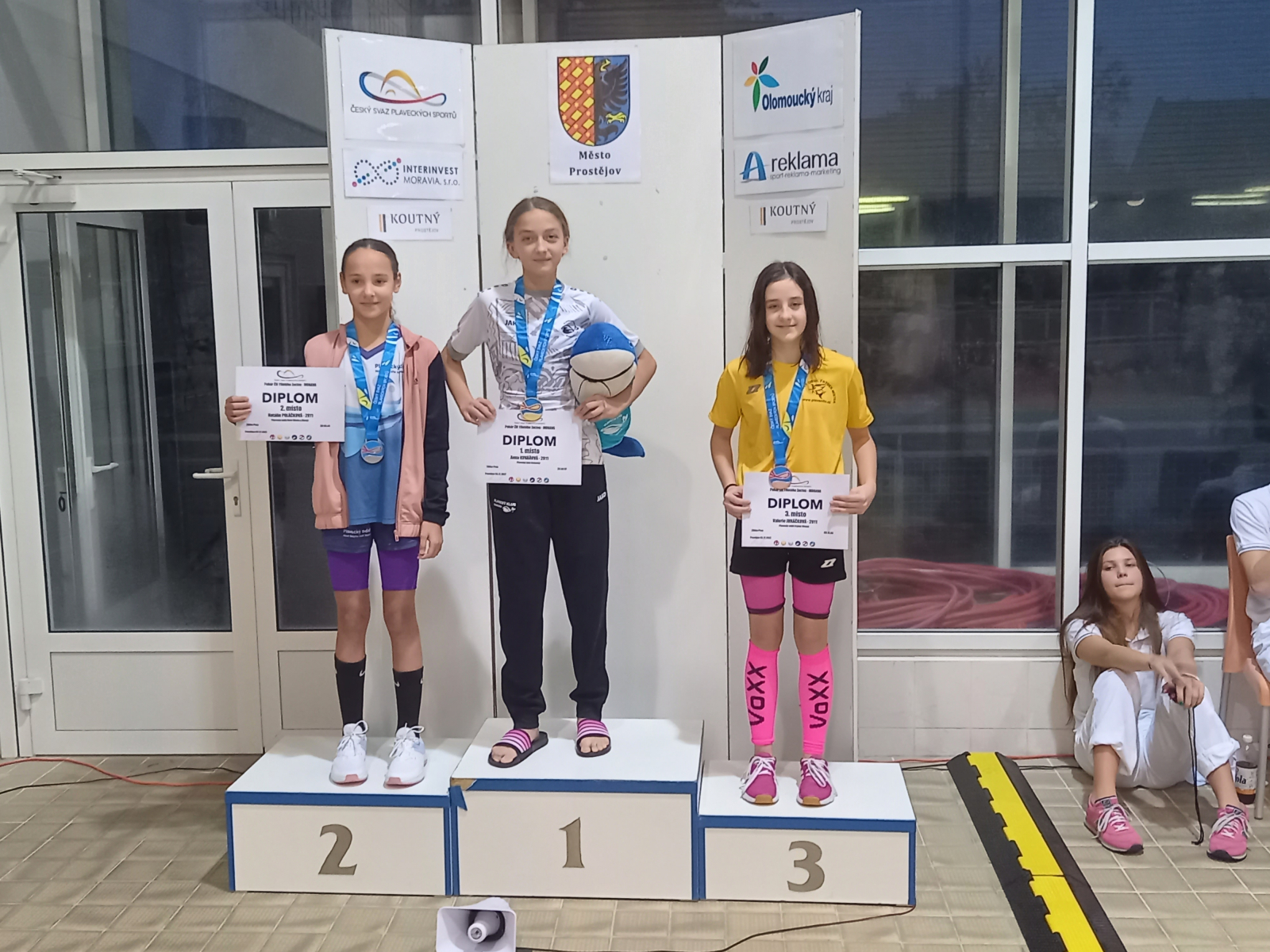 Anička Kovářová zlatá, Sabča Dudková a Klára Šmuková bronzové na Zimních pohárech ČR